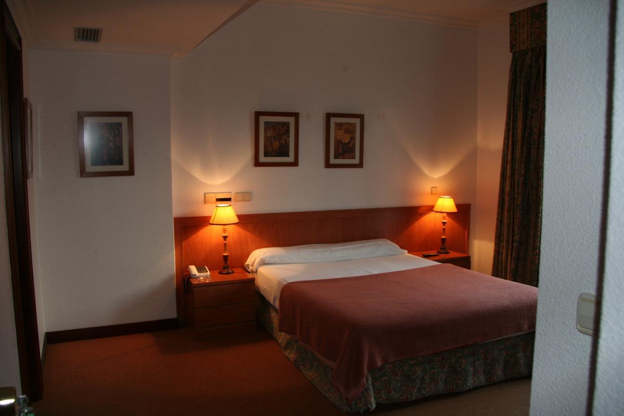 Hostal Gran Via Vigo Eksteriør bilde